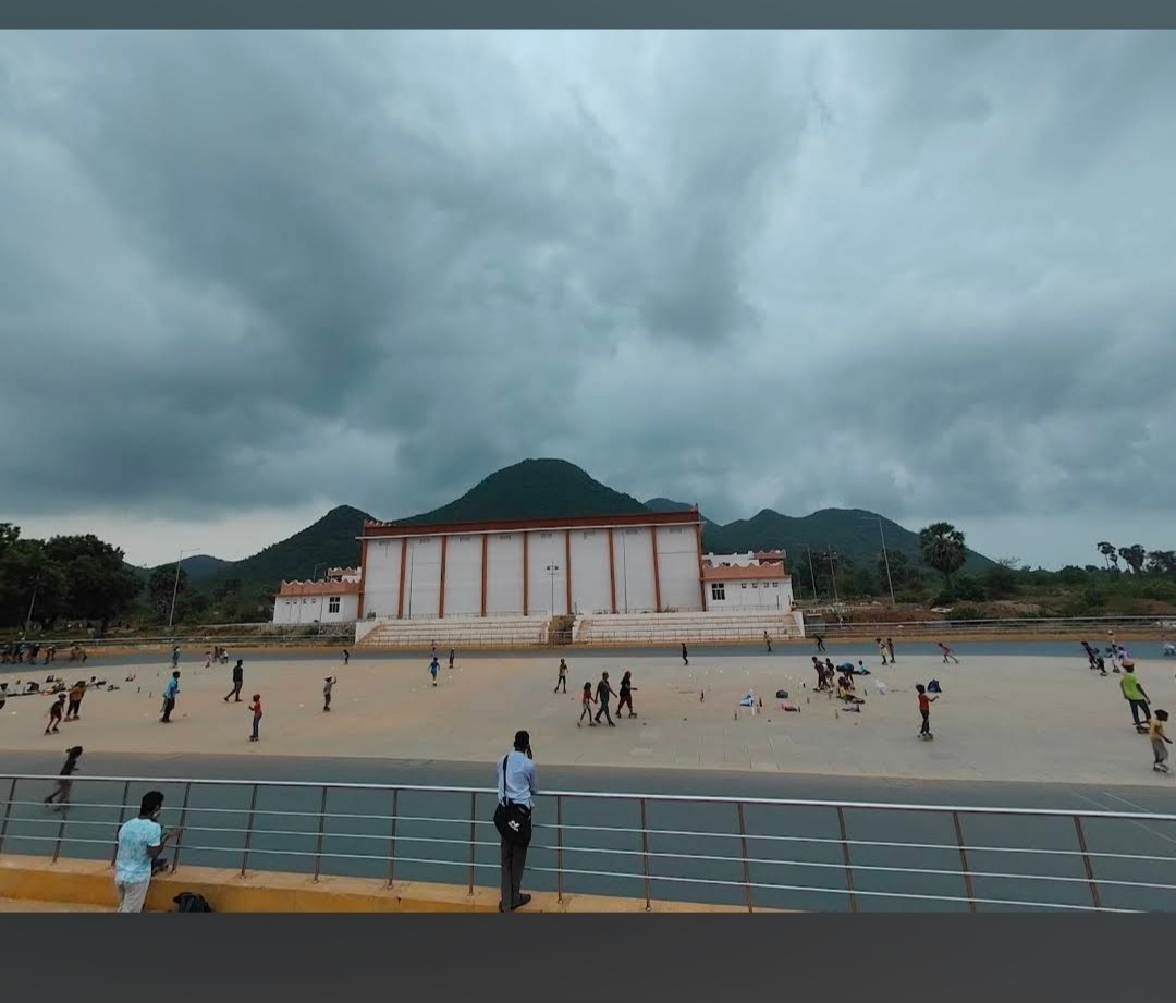 BHANU SKATING Court